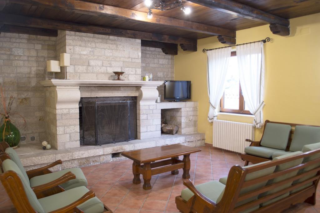 Agriturismo Macchiacupa Hotel Ariano Irpino Exterior photo